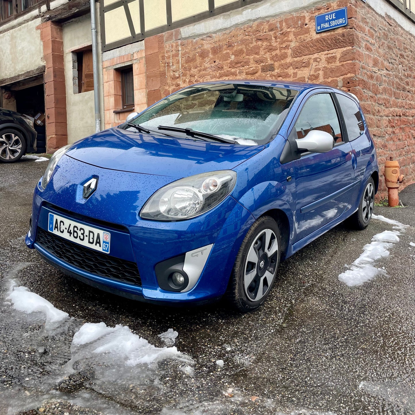 Véhicule de courtoisie